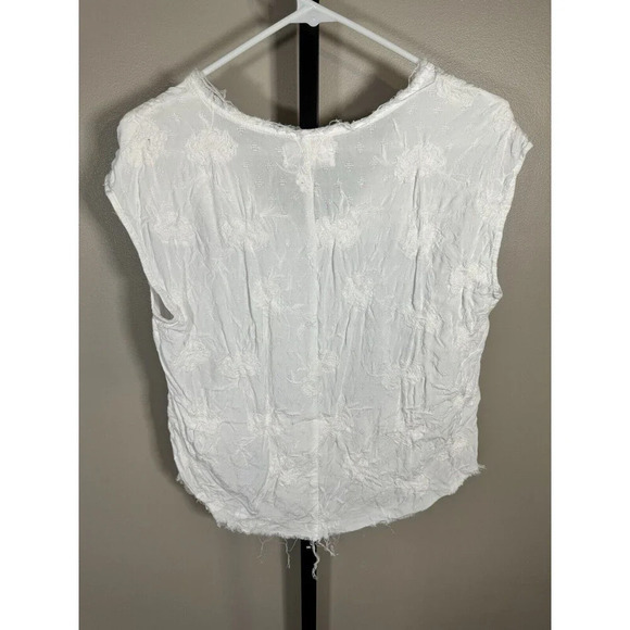 Dear John Pearled Ivory Floral Top Size Medium - Picture 4 of 6